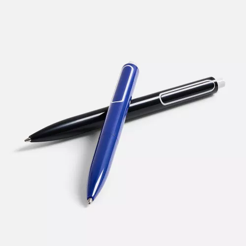 Ручка шариковая Outliner, черная с белым фото 7 Ручка шариковая Outliner, черная с белым фото 7