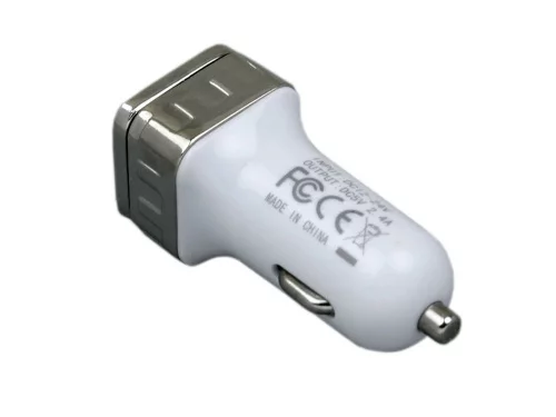 Автомобильная зарядка CC-03, 2 USB порта, квадратное основание для логотипа, серебро фото 3 Автомобильная зарядка CC-03, 2 USB порта, квадратное основание для логотипа, серебро фото 3