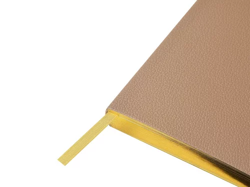 Ежедневник недатированный А5 Total beige с нашивкой, бежевый фото 3