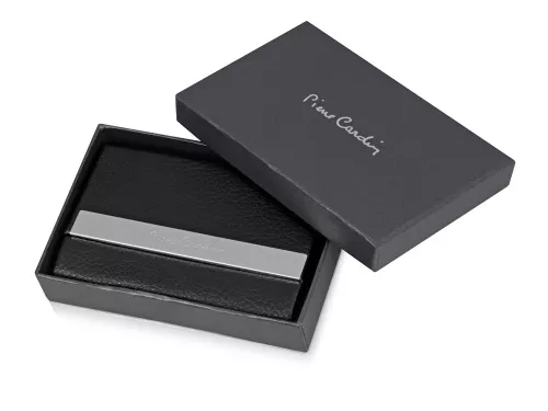 Визитница Pierre Cardin. Корпус - иск.кожа. Размер 9,5 х 6,6 х 1,4 см. Цвет - черный фото 4
